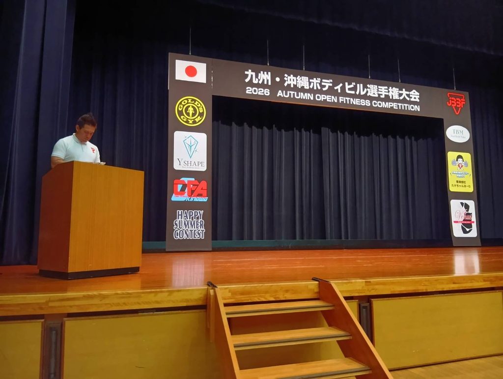 ステージで行われた筋肉の熱き戦い　再び！ - No Image